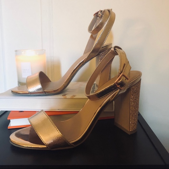 New Look Rose Gold Rhinestone Block Heel Sandal - Picture 3 of 7